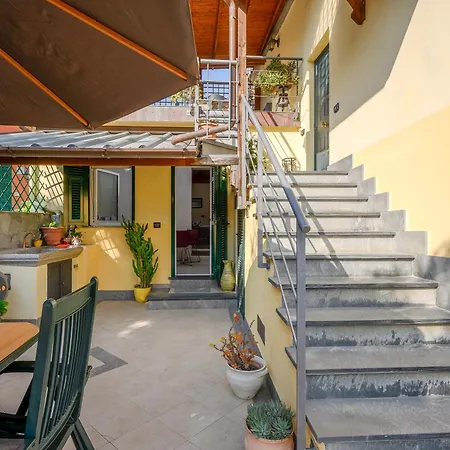 S&d Antoniana 74 Apartment La Spezia