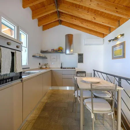 S&d Antoniana 74 Apartment La Spezia